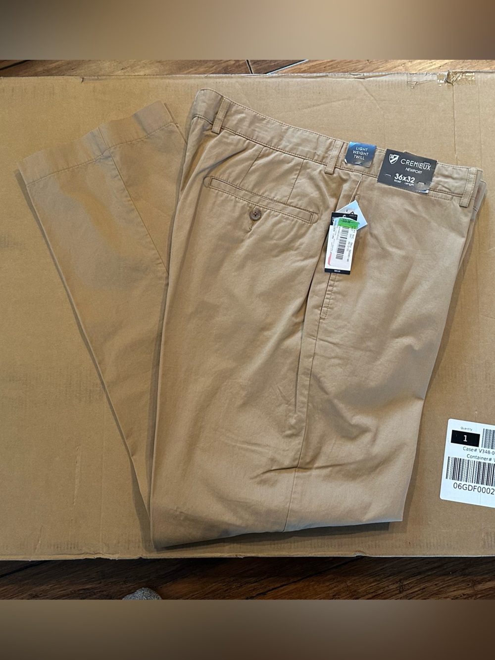 Cremieux Newport Light Weight Twill Pants. Size 36x32.
